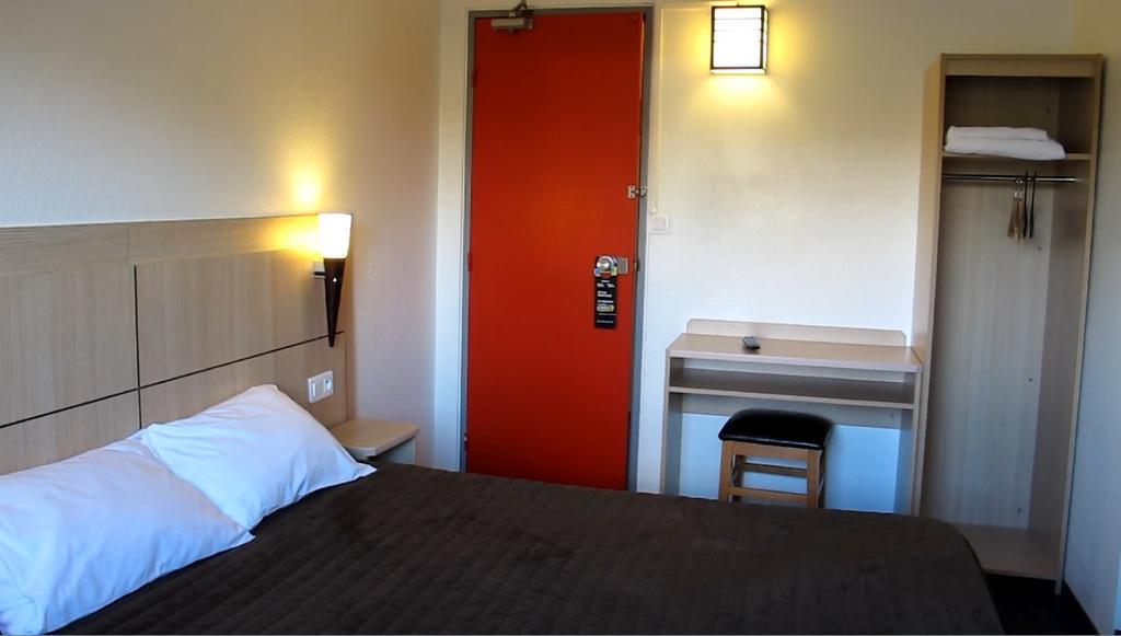 Hotel Class'Eco Courcouronnes ภายนอก รูปภาพ