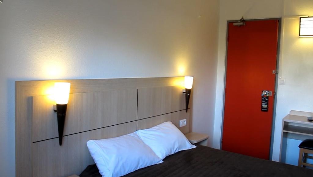 Hotel Class'Eco Courcouronnes ภายนอก รูปภาพ