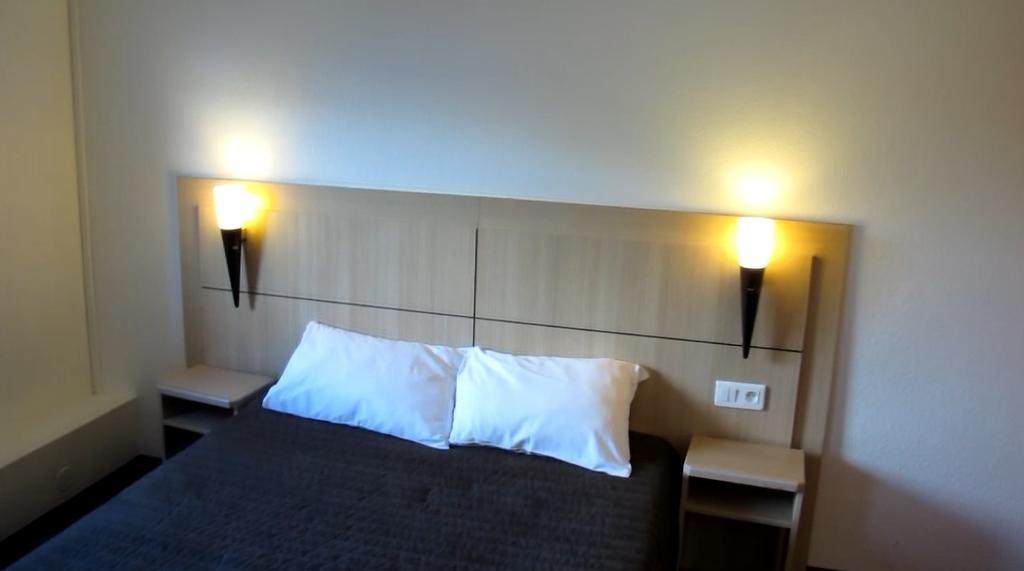 Hotel Class'Eco Courcouronnes ภายนอก รูปภาพ
