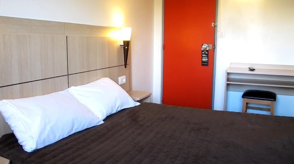 Hotel Class'Eco Courcouronnes ภายนอก รูปภาพ