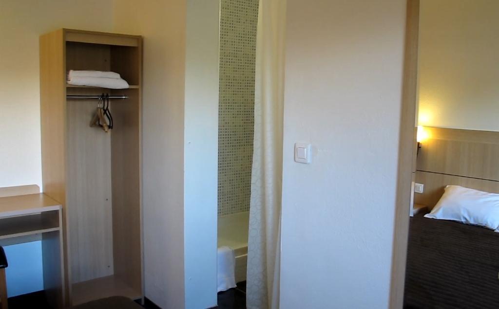 Hotel Class'Eco Courcouronnes ภายนอก รูปภาพ